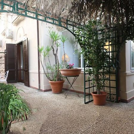 A Un Passo Dal Mare Daire Lido di Mondello Dış mekan fotoğraf